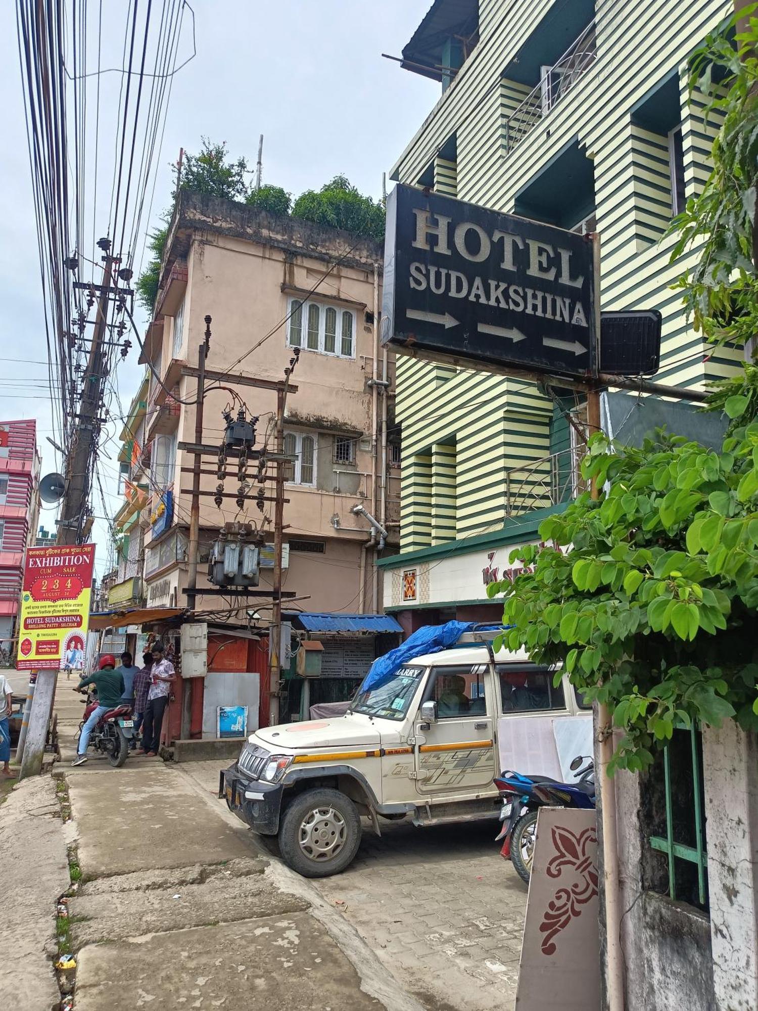 Hotel Sudakshina By Roh Silchar Extérieur photo