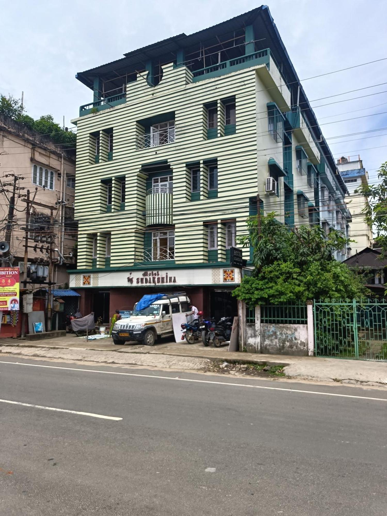 Hotel Sudakshina By Roh Silchar Extérieur photo
