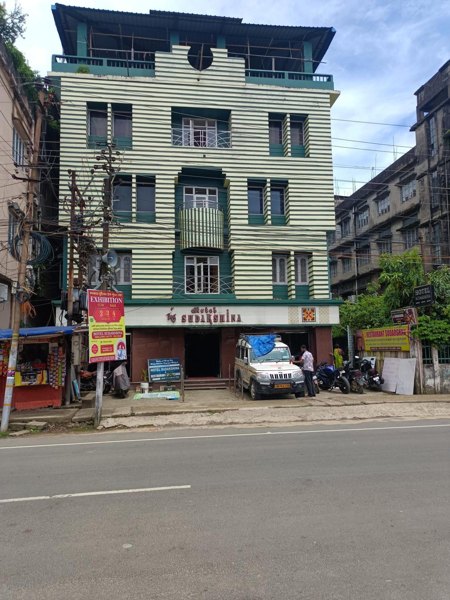Hotel Sudakshina By Roh Silchar Extérieur photo