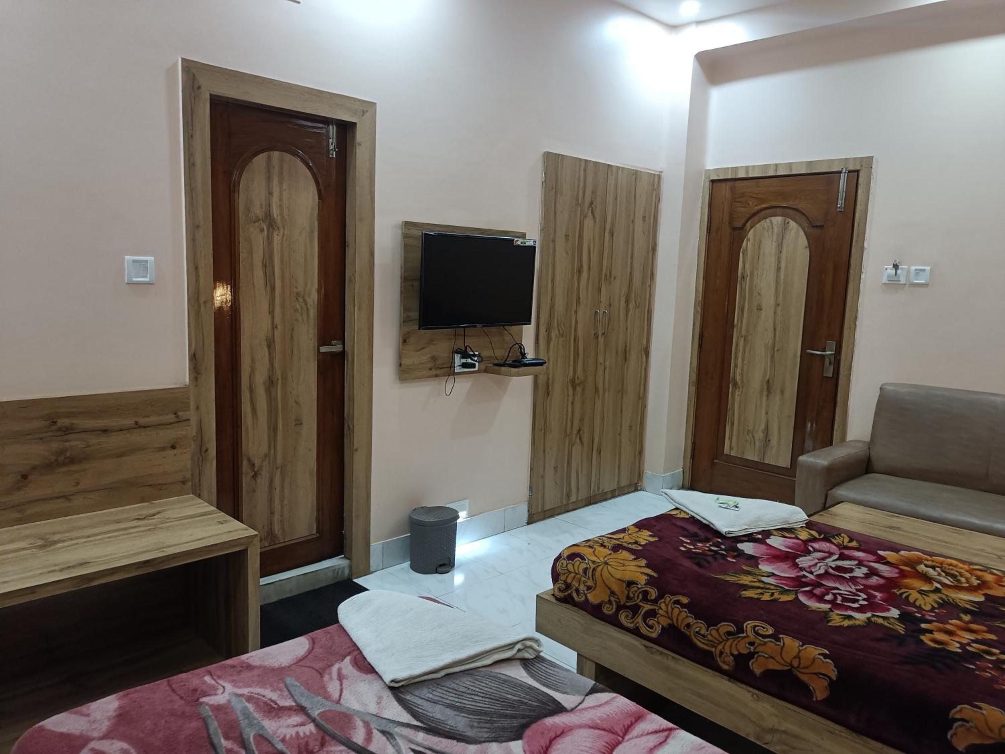 Hotel Sudakshina By Roh Silchar Extérieur photo